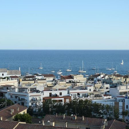 Apartamento Marinero, Vistas Impresionantes. Sitges Bagian luar foto