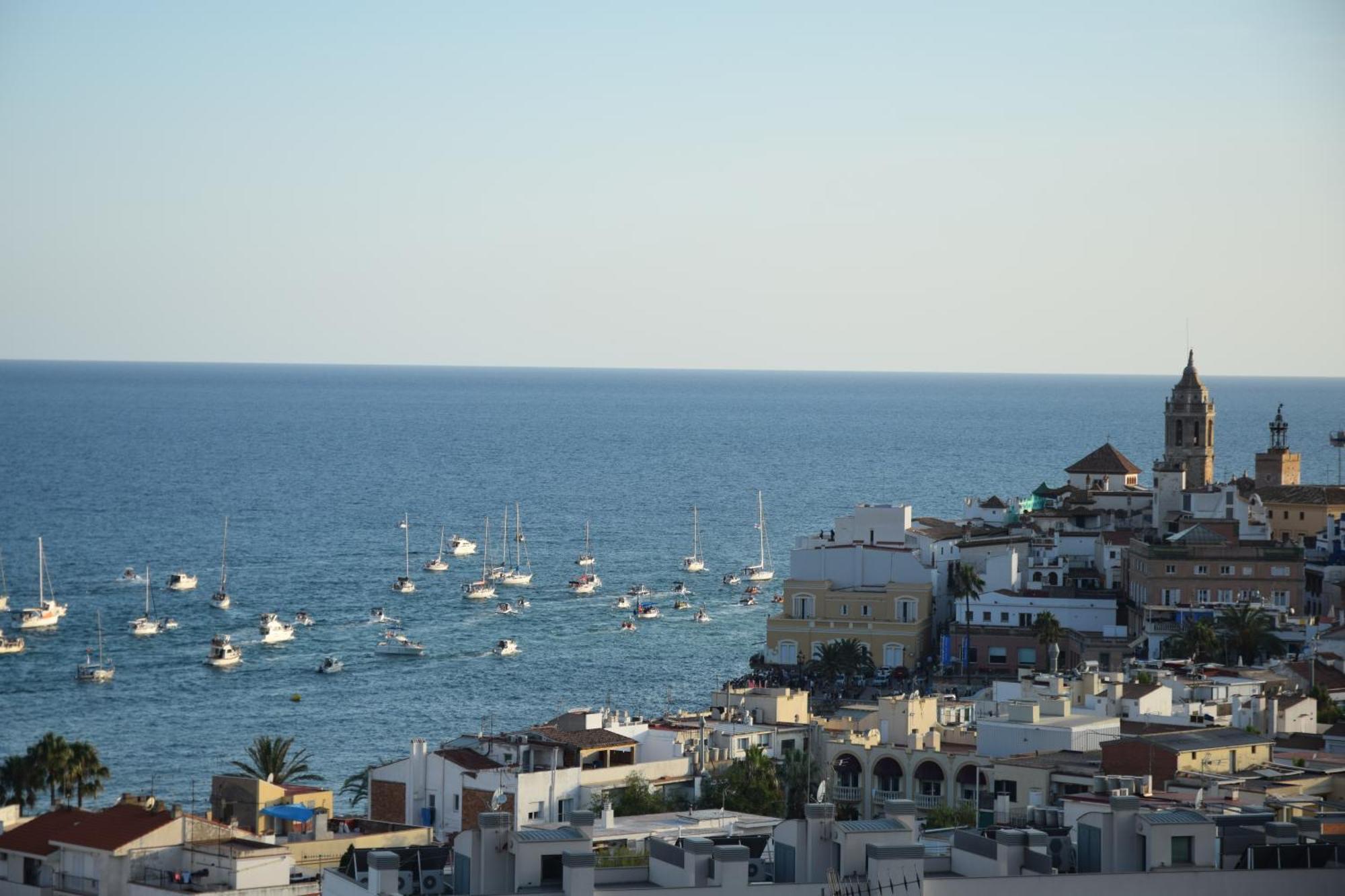 Apartamento Marinero, Vistas Impresionantes. Sitges Bagian luar foto