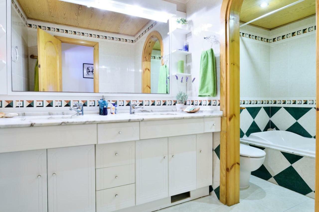 Apartamento Marinero, Vistas Impresionantes. Sitges Bagian luar foto